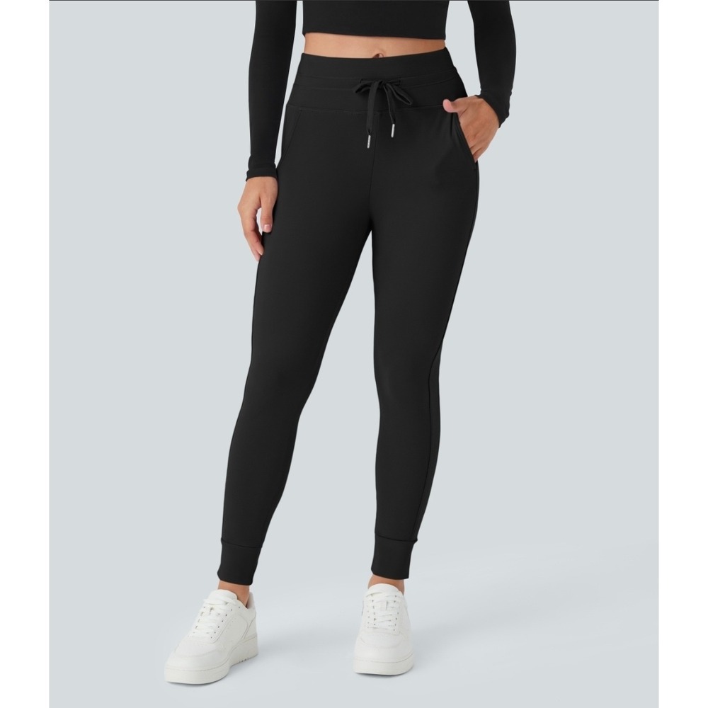Halara SoftlyZero Plush High Waisted Drawstring Pocket Joggers Black Large NWT